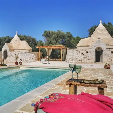בית נופש Trulli Chirulli צ'לייה מספיקה