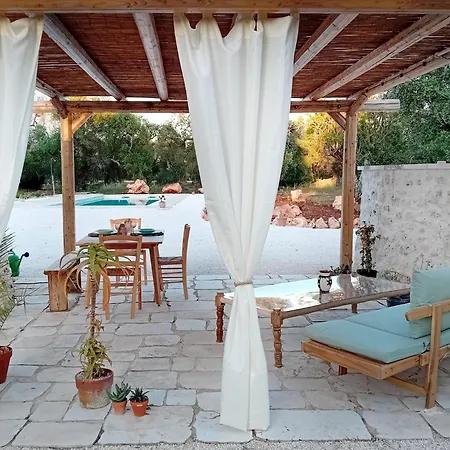 Trulli Chirulli 度假居